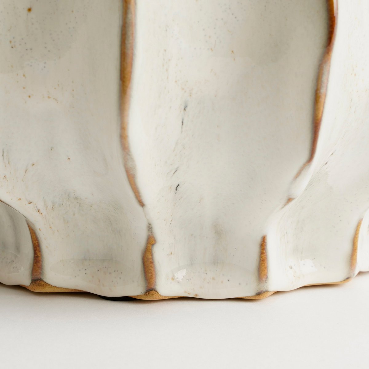 Altea Vase – H35 x Ø33 cm – Keramik – gebrochenes Weiß