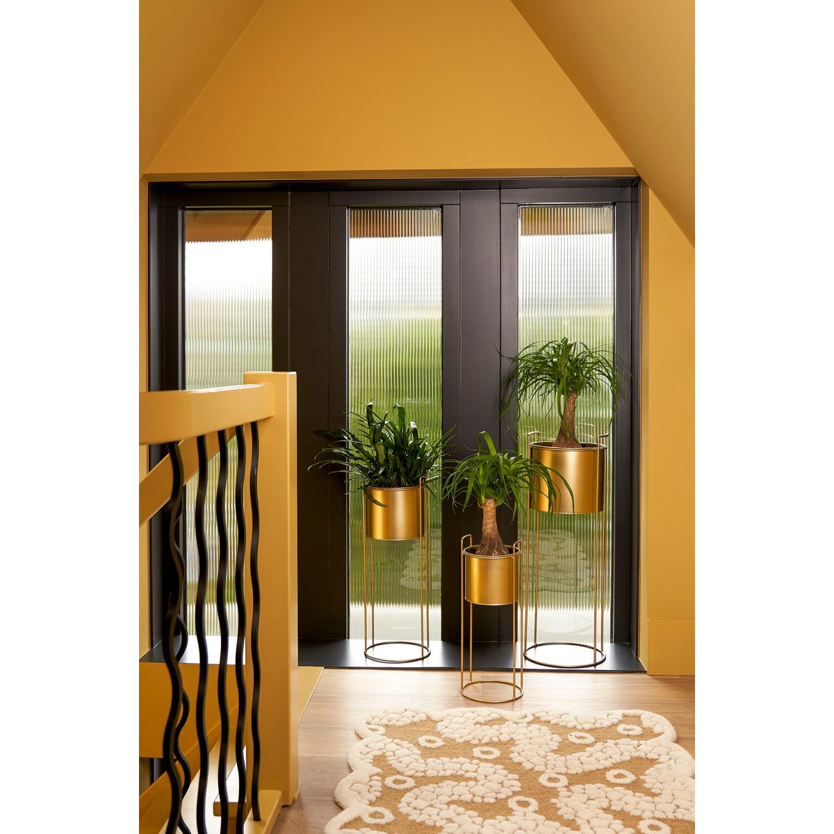 Favani Blumentopf auf Ständer – 3er-Set – H80 x Ø28 cm – Metall – Gold