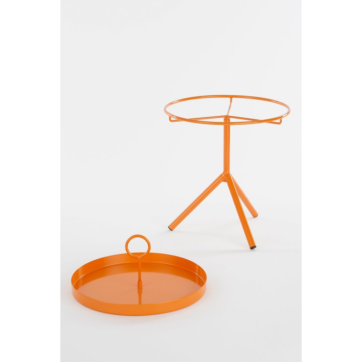 Aston Beistelltisch mit abnehmbarem Tablett – H42 x Ø31 cm – Metall – Orange