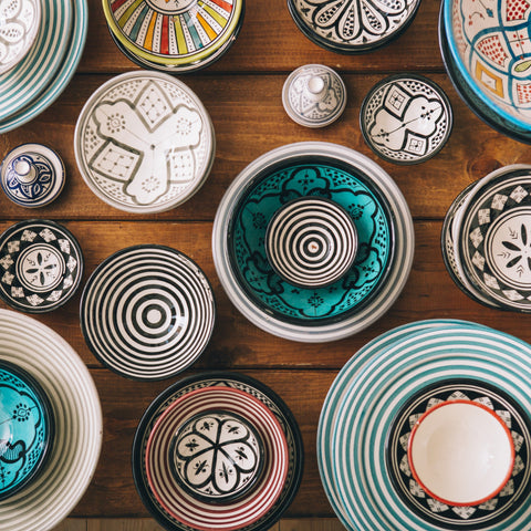 Geschirr / Küchentisch