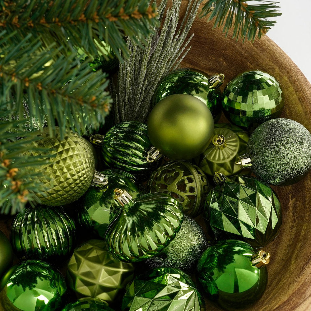 
                      
                        Weihnachtskugel-Set – 60 Stück – Ø7 cm – unzerbrechlich – dunkelgrün
                      
                    