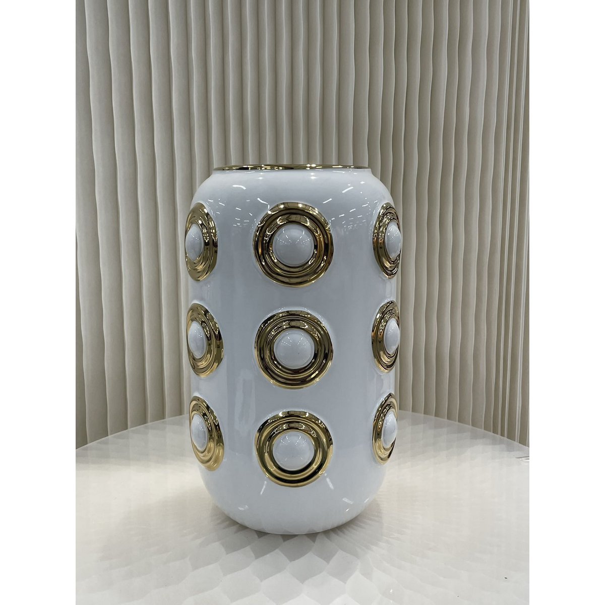 Goldene 3-Kreis-Vase in Weiß und Gold