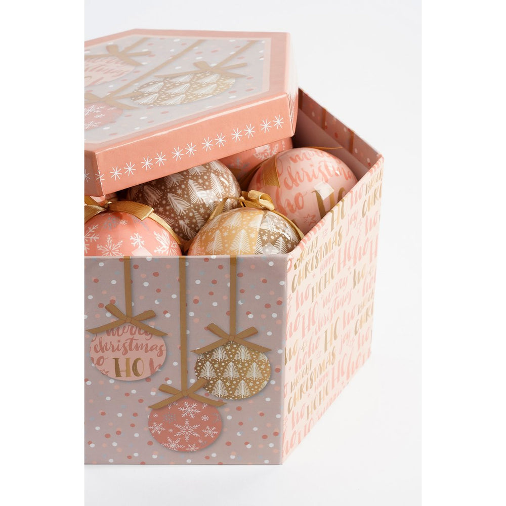 
                      
                        Geschenkset Weihnachtskugeln – 14 Stück – Ø8 cm – unzerbrechlich – Pfirsich, Rosa
                      
                    