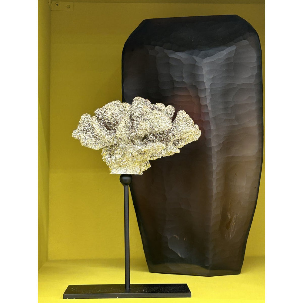 
                      
                        Korallenkollektion mit Metallständer (Champagnerkleur)
                      
                    