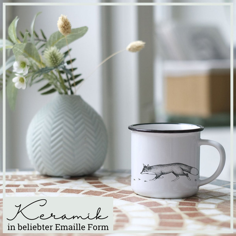 
                      
                        Keramiktasse – Fuchs & Gans
                      
                    
