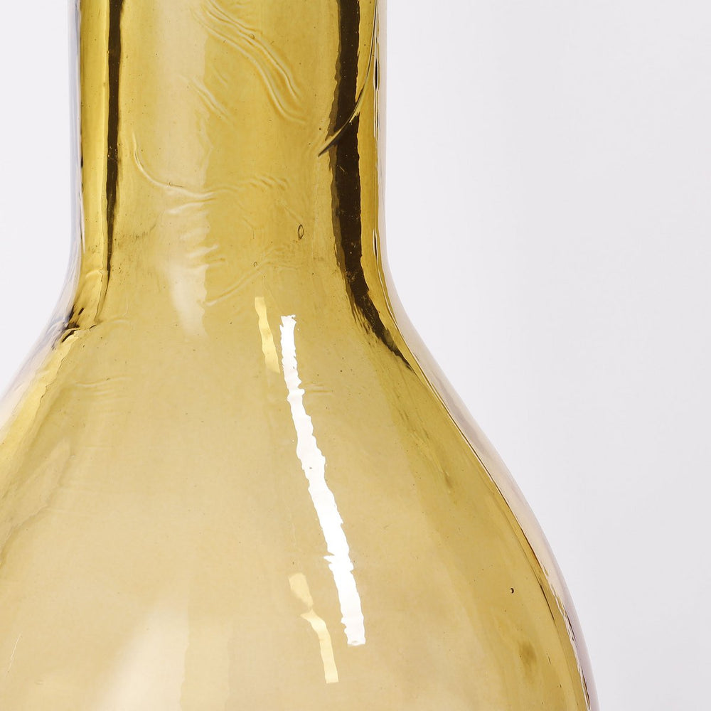 
                      
                        Rioja-Flaschenvase – H75 x Ø18 cm – recyceltes Glas – Ocker
                      
                    