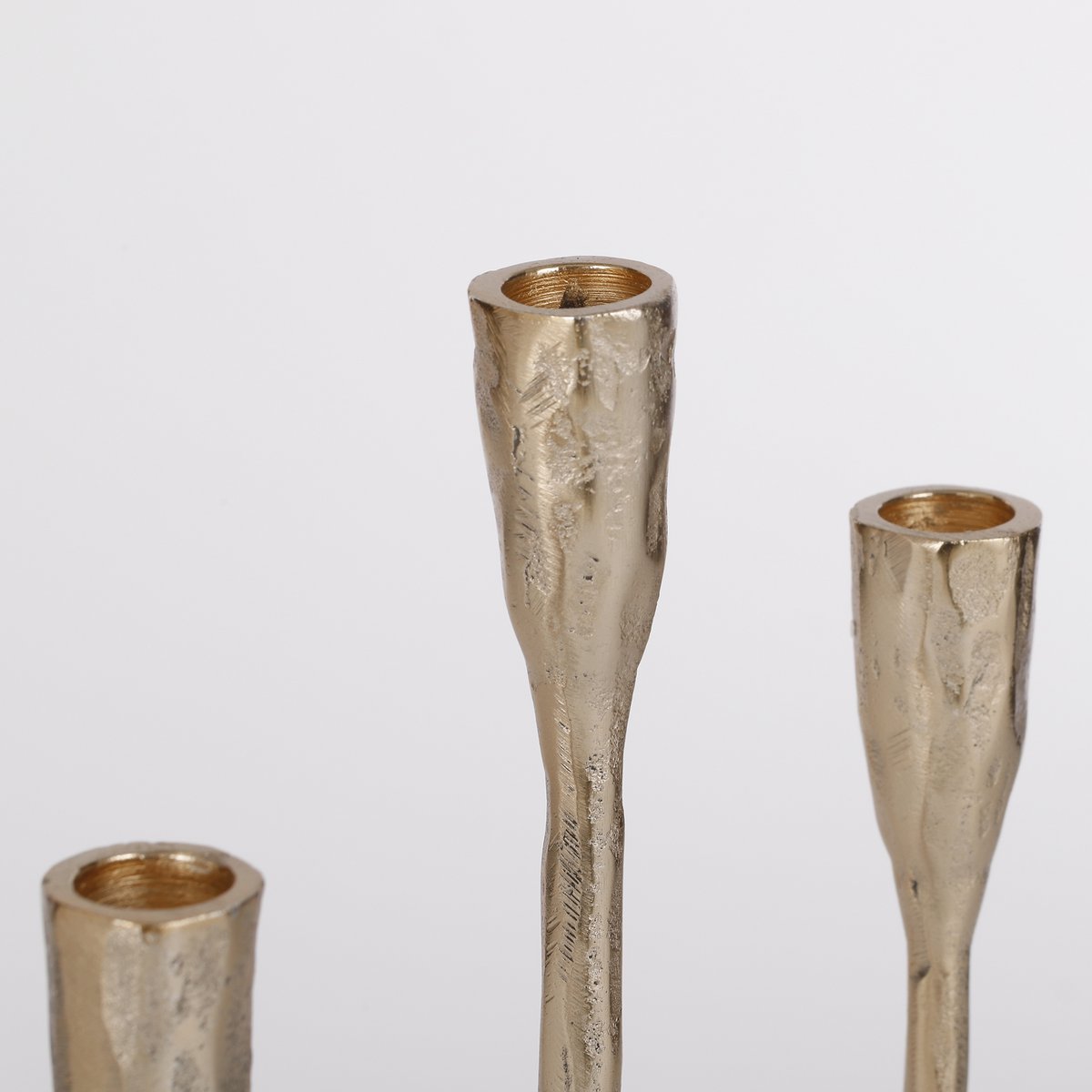 Stretto Kerzenständer in Gold