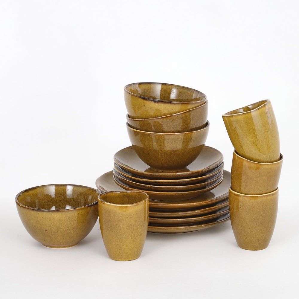
                      
                        Tabo Service-Set für 4 Personen - Ocker
                      
                    